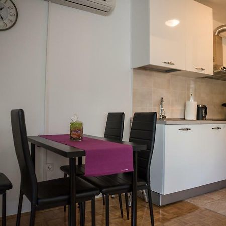 Apartment Dawn Velika Gorica Buitenkant foto