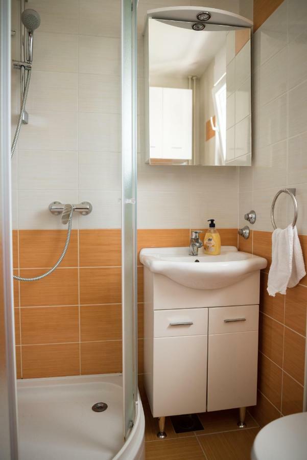 Apartment Dawn Velika Gorica Buitenkant foto