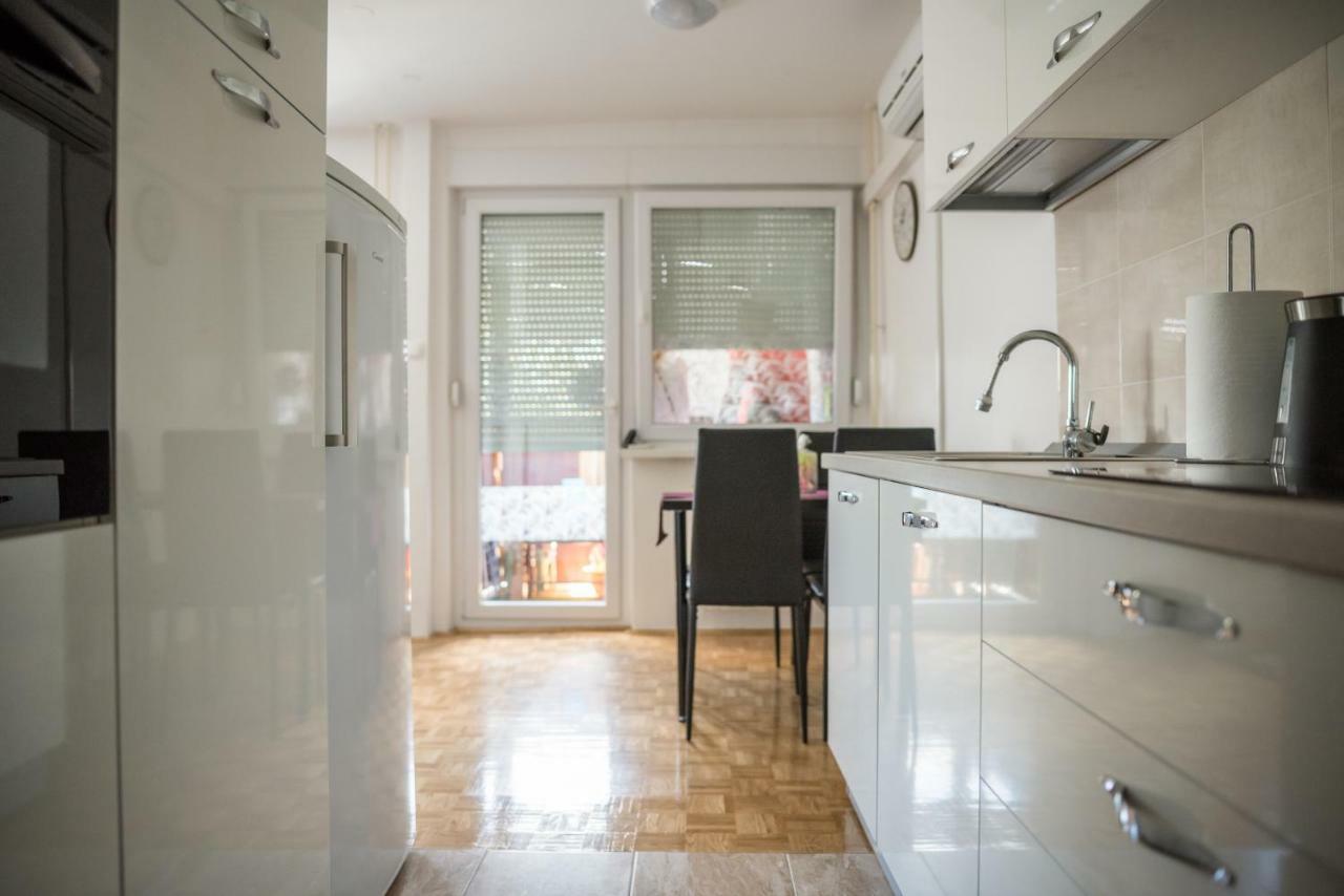 Apartment Dawn Velika Gorica Buitenkant foto