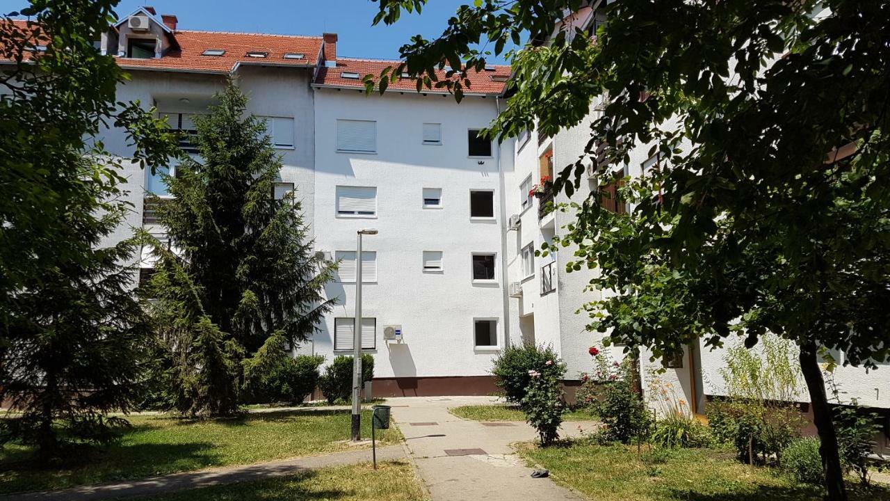 Apartment Dawn Velika Gorica Buitenkant foto
