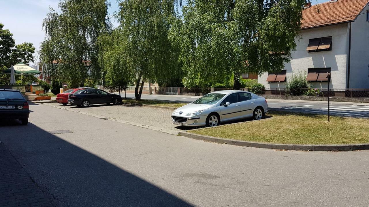 Apartment Dawn Velika Gorica Buitenkant foto